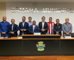 Câmara Municipal recebe visita do Prefeito eleito Douglas Martello e Deputado Marcos Vinicius